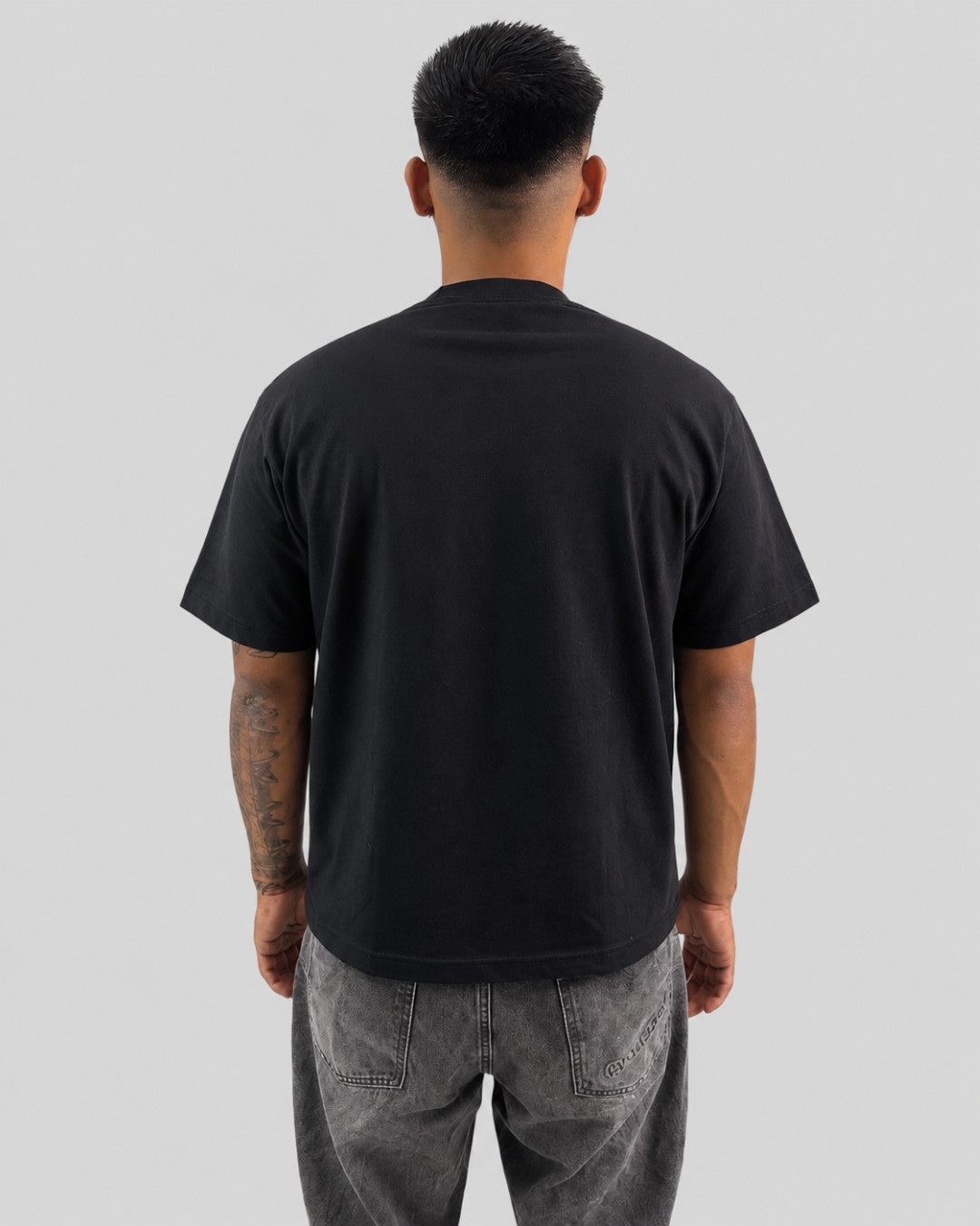 MINIMAL CORE - BLACK